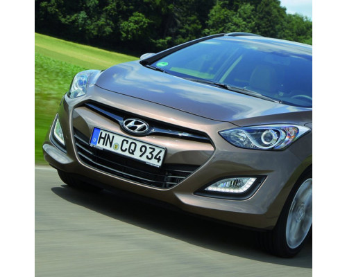 Купить Бампер передний в цвет кузова Hyundai i30 2 (2012-2015) в Казани